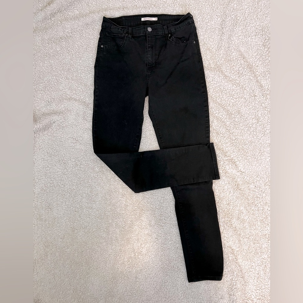 LEVI’s Women’s 721 High Rise Skinny | 30 | Black